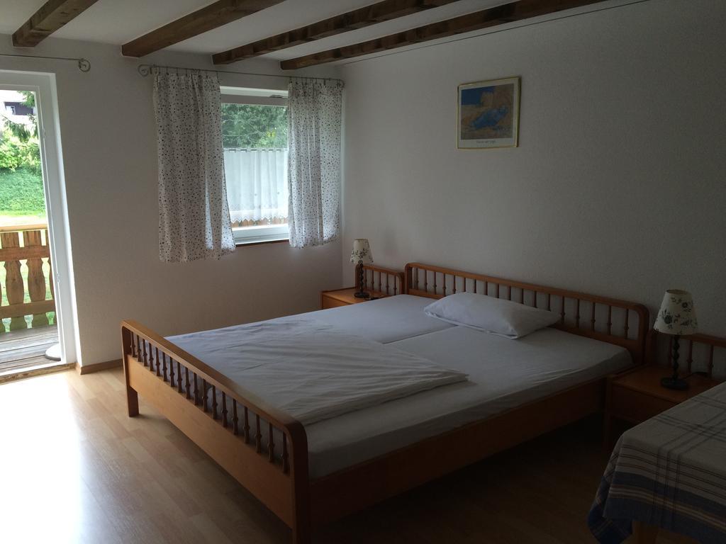 Pension Silberdistel ユーリンゲン・ビルケンドルフ 部屋 写真